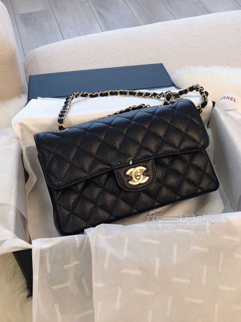 Chanel cf黑金牛小號 第一個香奈兒包包 2019.2.10購于上海國金 (2)