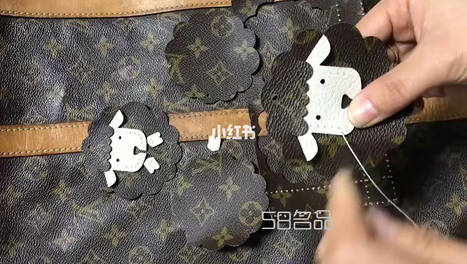lv拆包掛件制作,2015lv圣誕限量版錢(qián)包保值_1