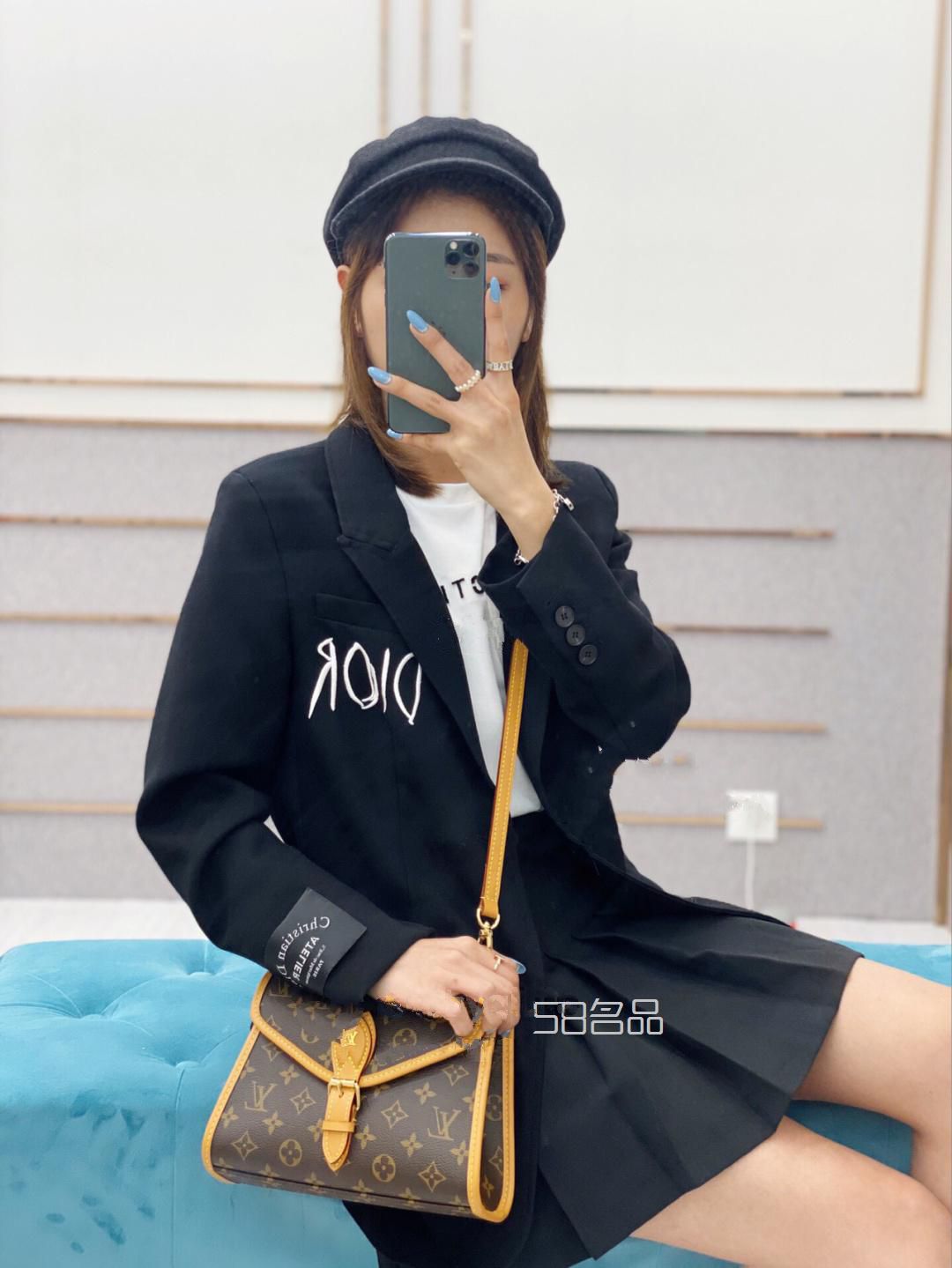 好物分享｜lv新款老花中古郵差包,lv品牌包_1