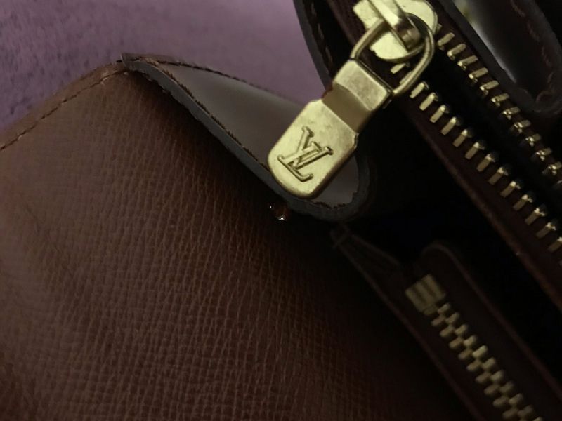 LV Vintage 中古包 協(xié)和廣場(chǎng),lv跟bv的差別_9