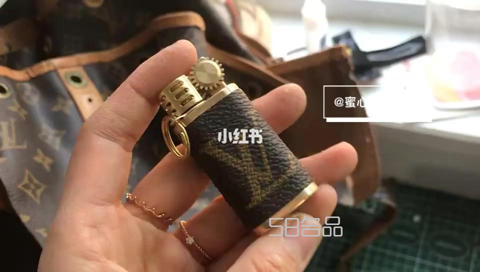 LV拆包 白三彩手機(jī)殼,lv n51192_1