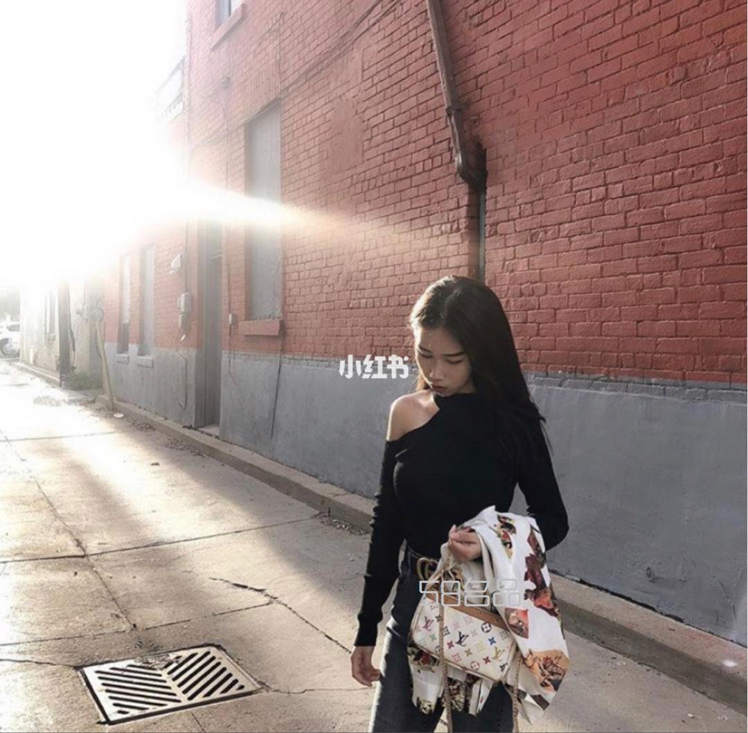 超可愛的Lv vintage白三彩腋下包～,lv皮鞋批發(fā)_1