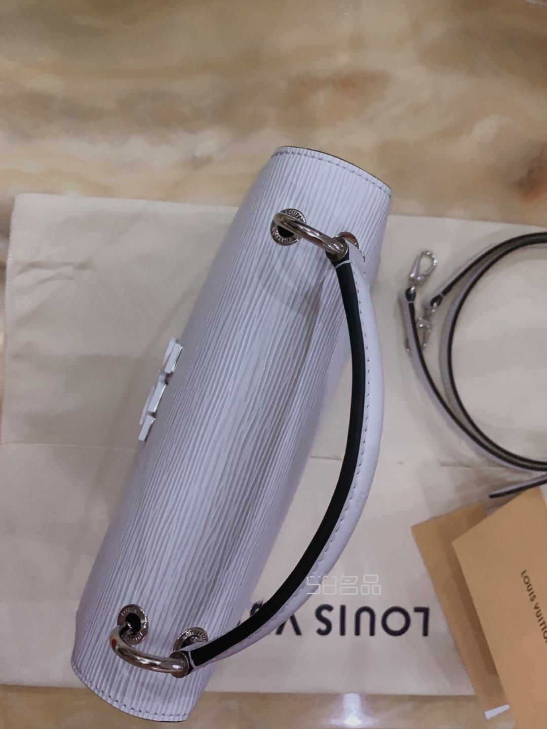 LV包2020新款人生第一個(gè)奢侈品,男包 lv 香港_3
