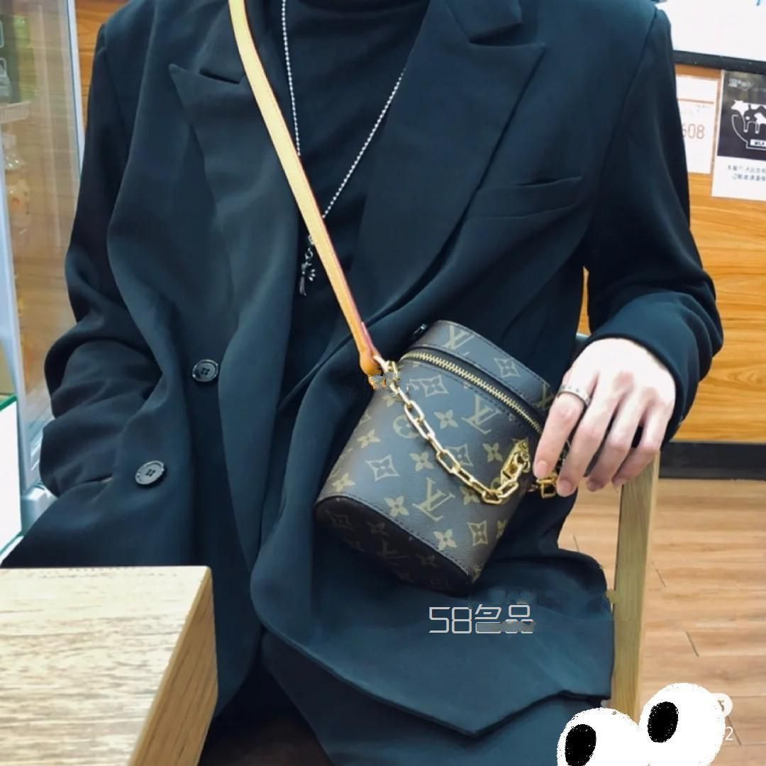 入手LV2020春夏新寵手機(jī)包phone box路易威登 第一眼就愛(ài)上的包包,lv n41106_1