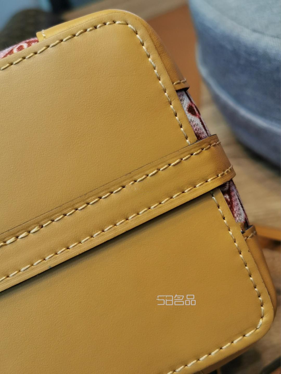 LV 路易威登 Louis Vuitton 2020新款走秀mini包,lv豆豆錢(qián)包國(guó)內(nèi)專(zhuān)柜價(jià)_12