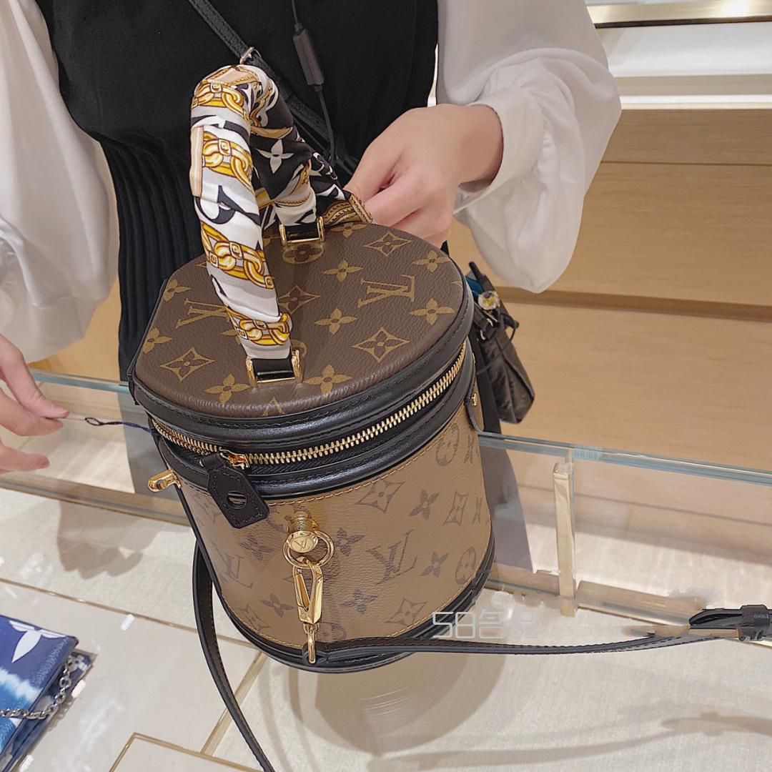 lv圓筒包~,lv alma 中號(hào)_3