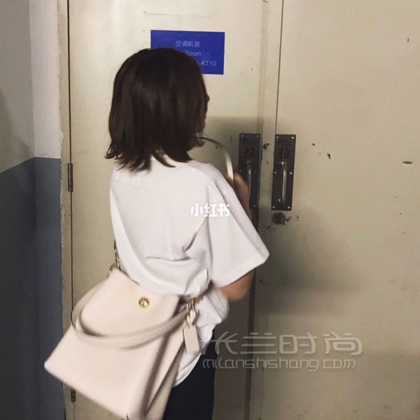 Coach Charlie 水桶包 我的媽也太好看了吧！_2
