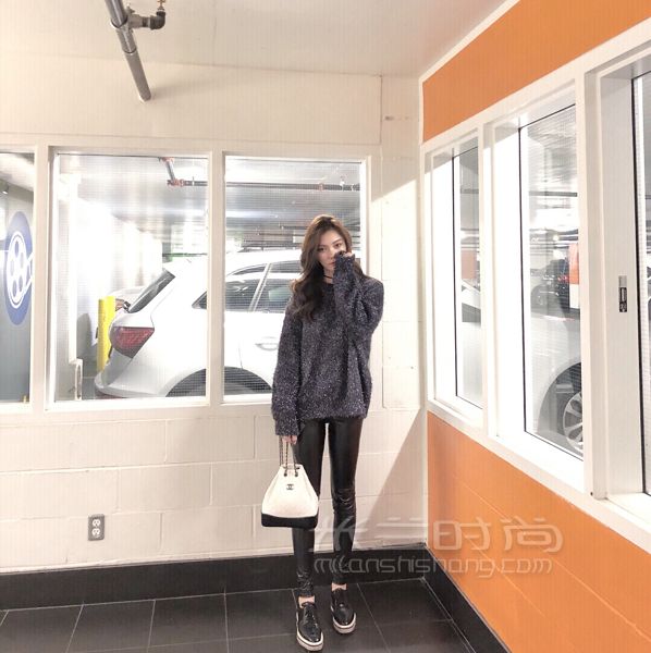 日常穿搭照香奈兒gabrielle背包分享_1