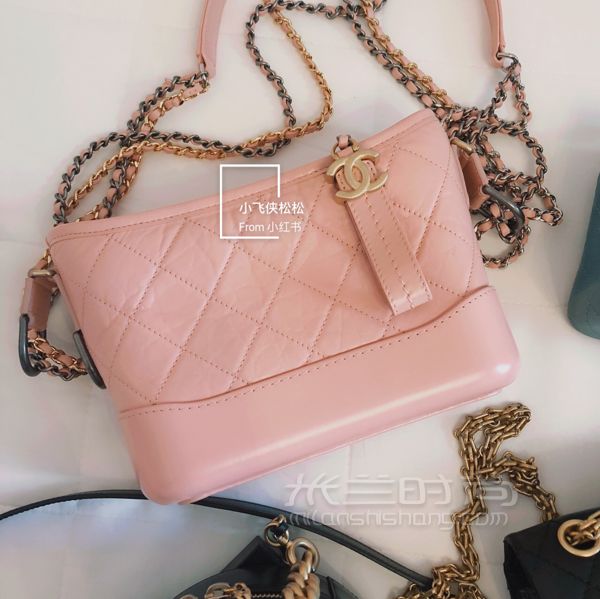 CHANEL 女生可能都會(huì)有一個(gè)心愿就是把所有好看的香奶奶都抱回家～_4