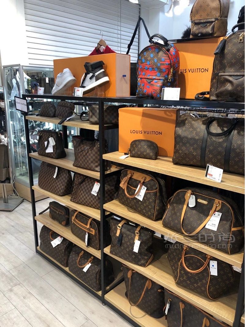 Fendi和LV款式怎么選？札幌中古店_8