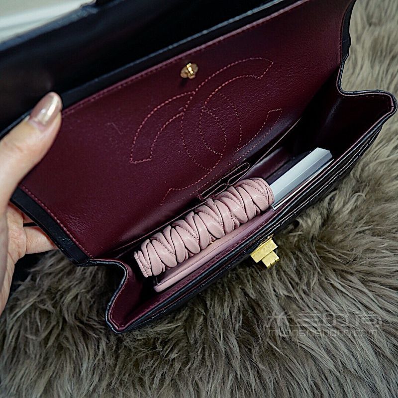 Chanel CF和香奈兒 2.55小號(hào)黑金對(duì)比 法國(guó)自由行_4
