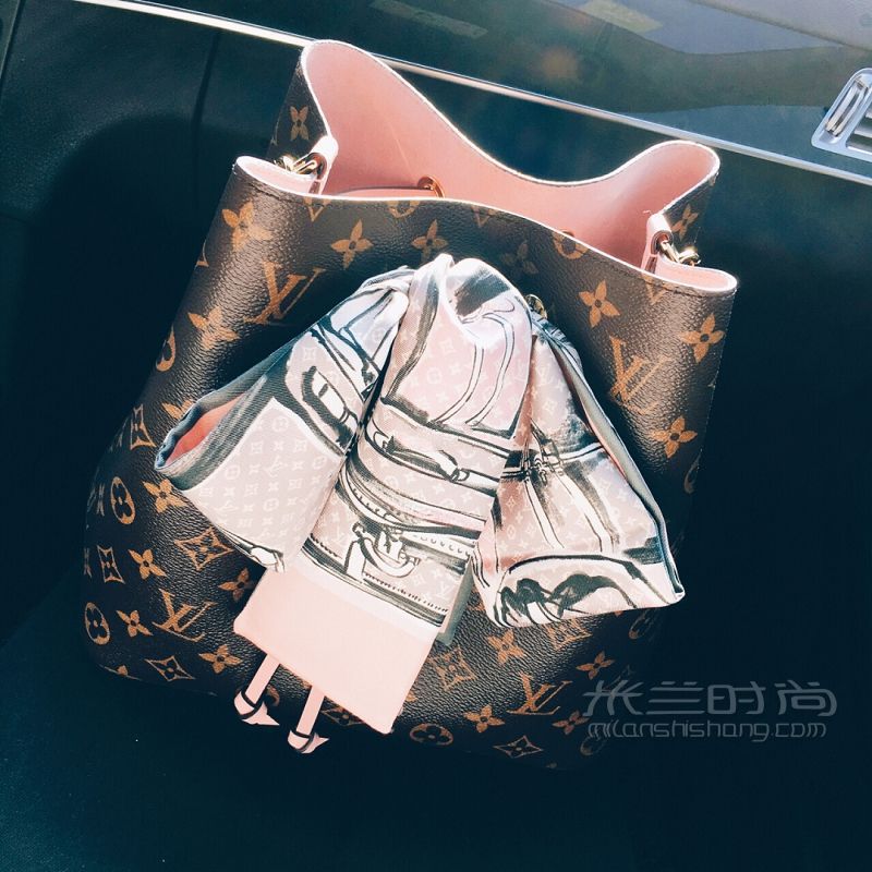 LV NEONOE粉色水桶包怎么買？LV水桶包價(jià)格多少錢？_4