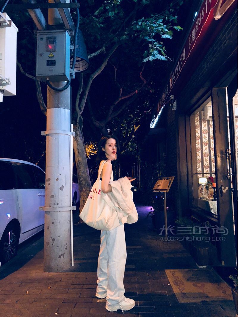 閃光燈+鮮明色+濾鏡夜景大片一個(gè)iPhone全都搞定_5