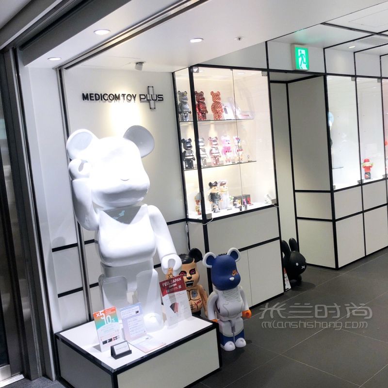 日本bearbrick專賣店 潮玩積木暴力熊_3