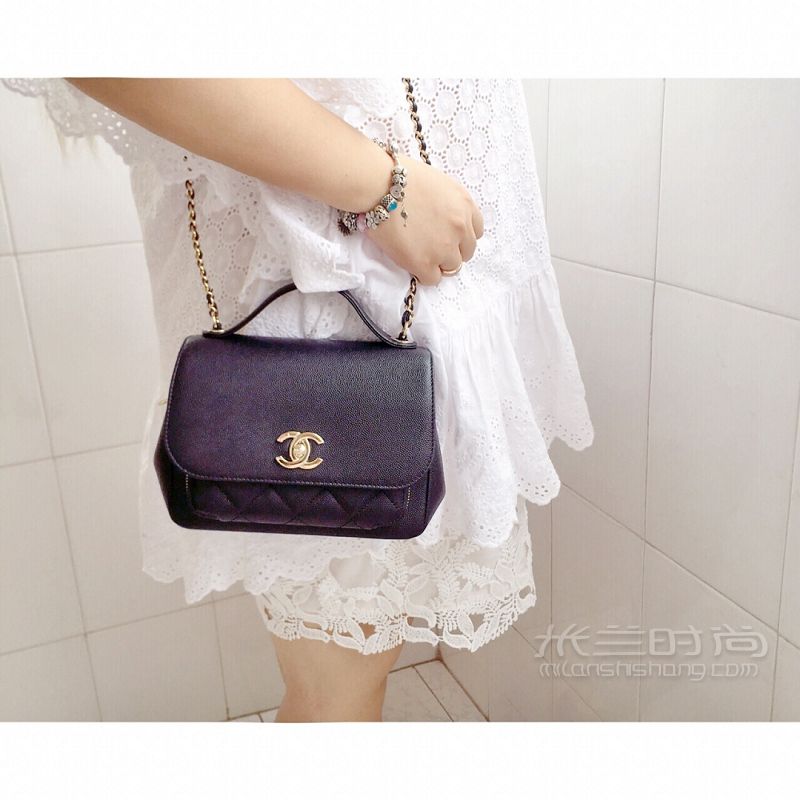 怎么養(yǎng)護(hù)包包小常識(shí) 洗潔精 salvatore ferragamo_2