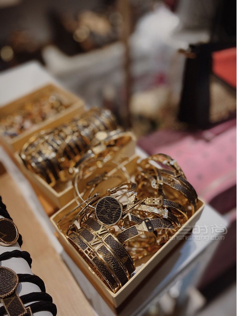 成都原宿中古店，成都哪里有中古店？_5