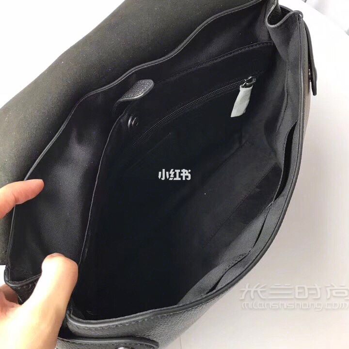 男神必備款 Coach 家 最新的郵差包 小號(hào) 男士真皮單肩包 斜挎包 手提包_4