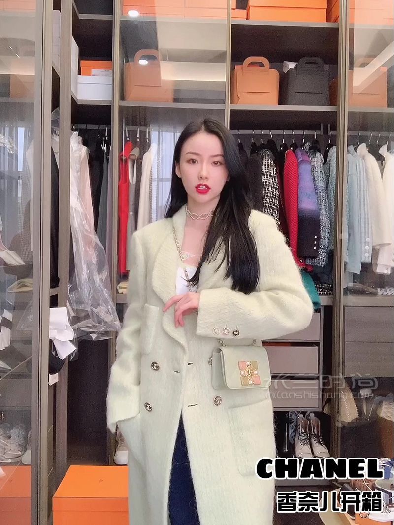 CHANEL 香奈兒2020 秋冬新款 上身來(lái)啦_1