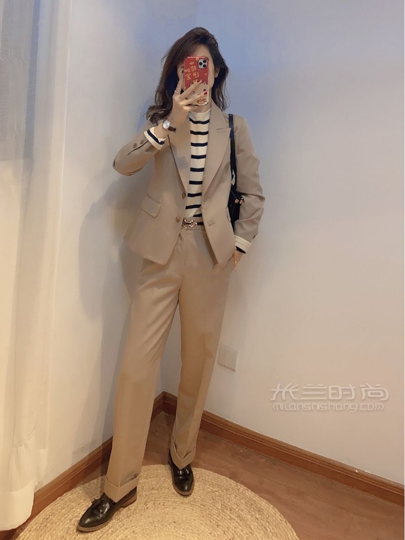 優(yōu)衣庫(kù)IDLF秋 西服套裝 CELNE風(fēng)穿搭_9