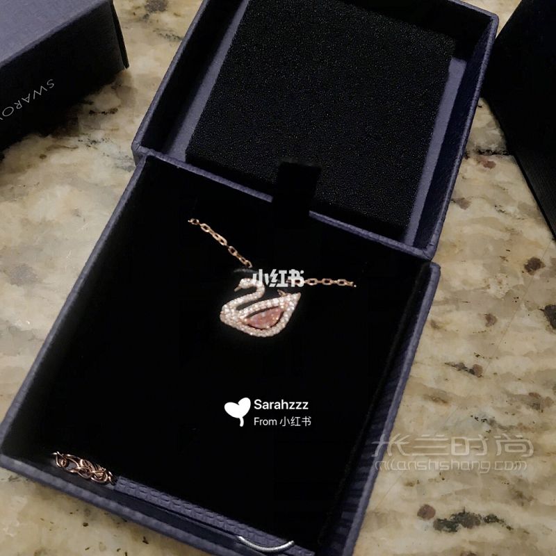 施華洛世奇2019Dazzling Swan粉水晶天鵝系列_5