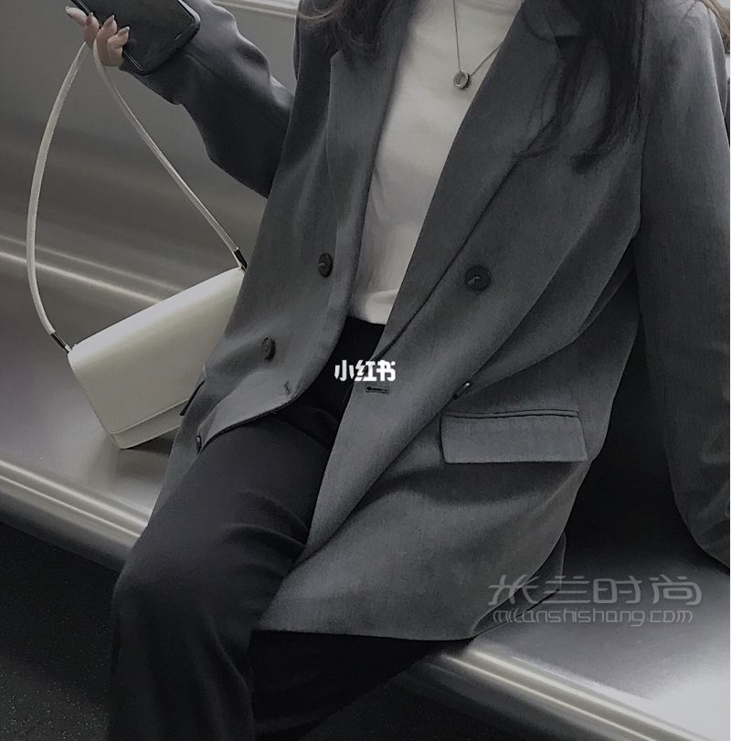 11買到被n個(gè)人問(wèn)的法式腋下包 滿分西服 最愛(ài)的包包_2