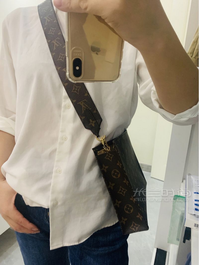 LV洗漱包 Dior手拿包 GUCCi手拿包對比_5
