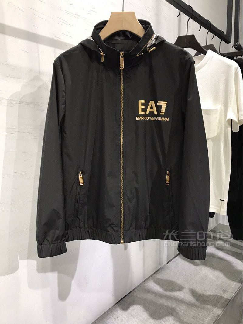 男神千萬(wàn)不要錯(cuò)過(guò)的一家 高端男裝_4